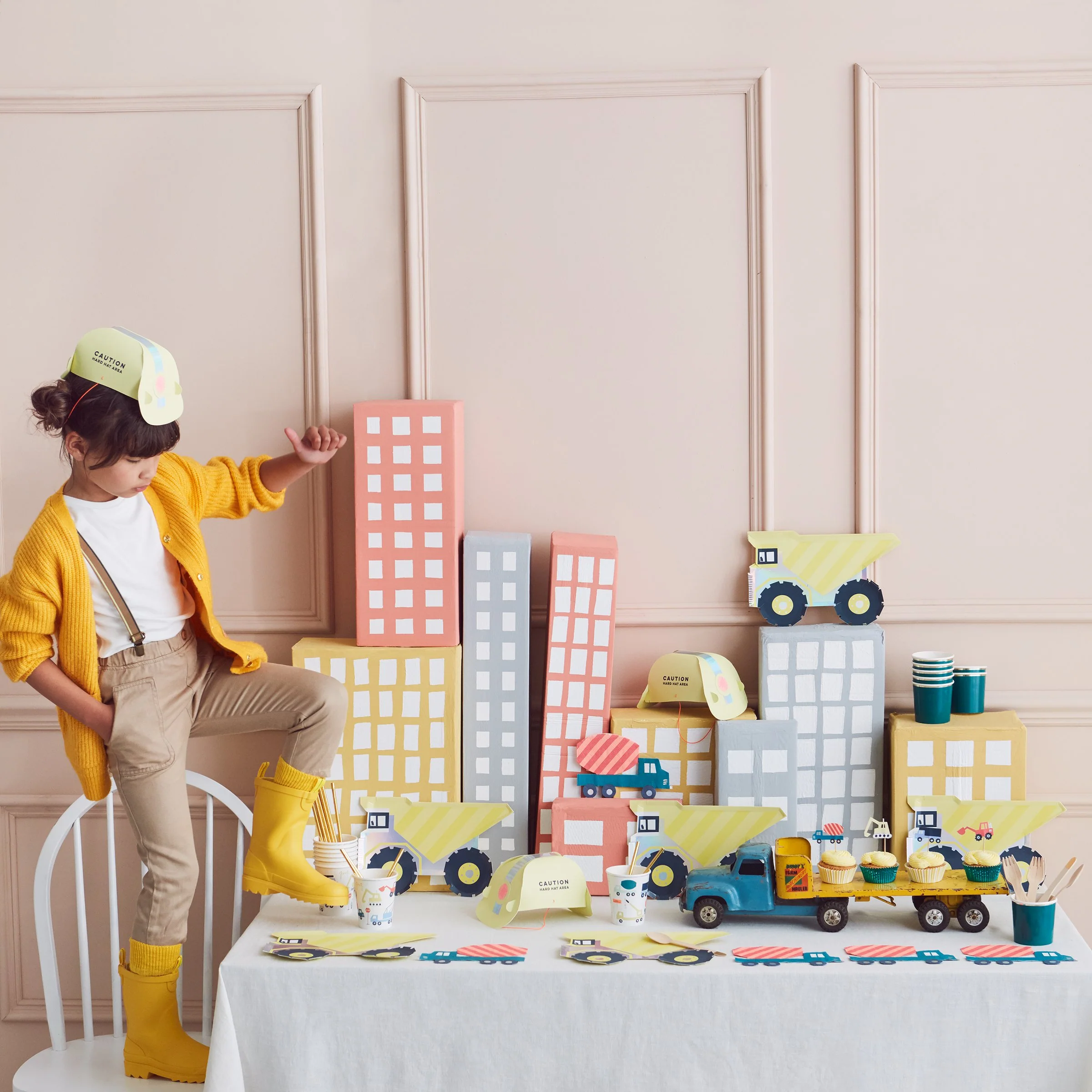 Construction Party Hat (x 8) - Image 4