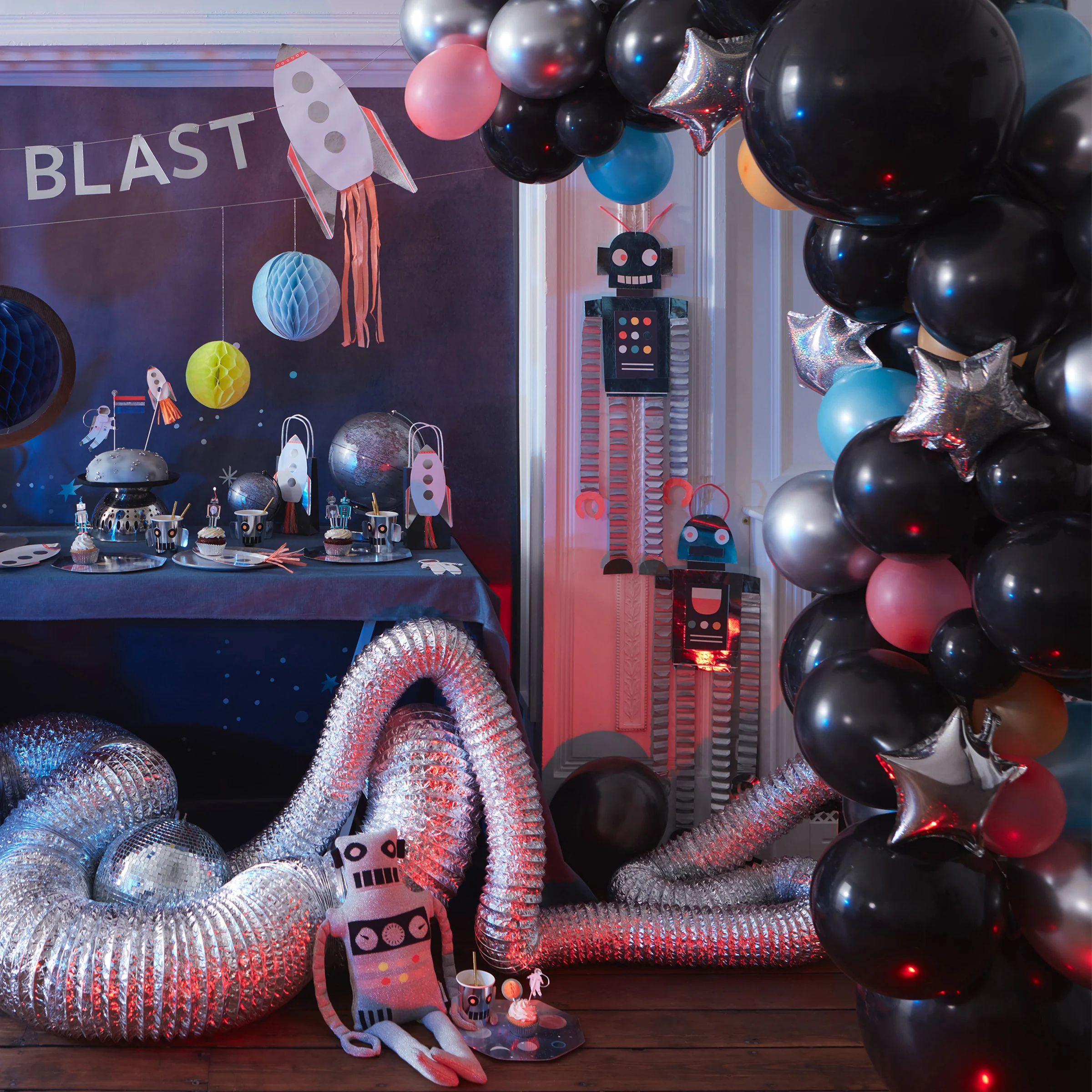 Cosmic Balloon Garland Kit (x 48 balloons) - Image 3