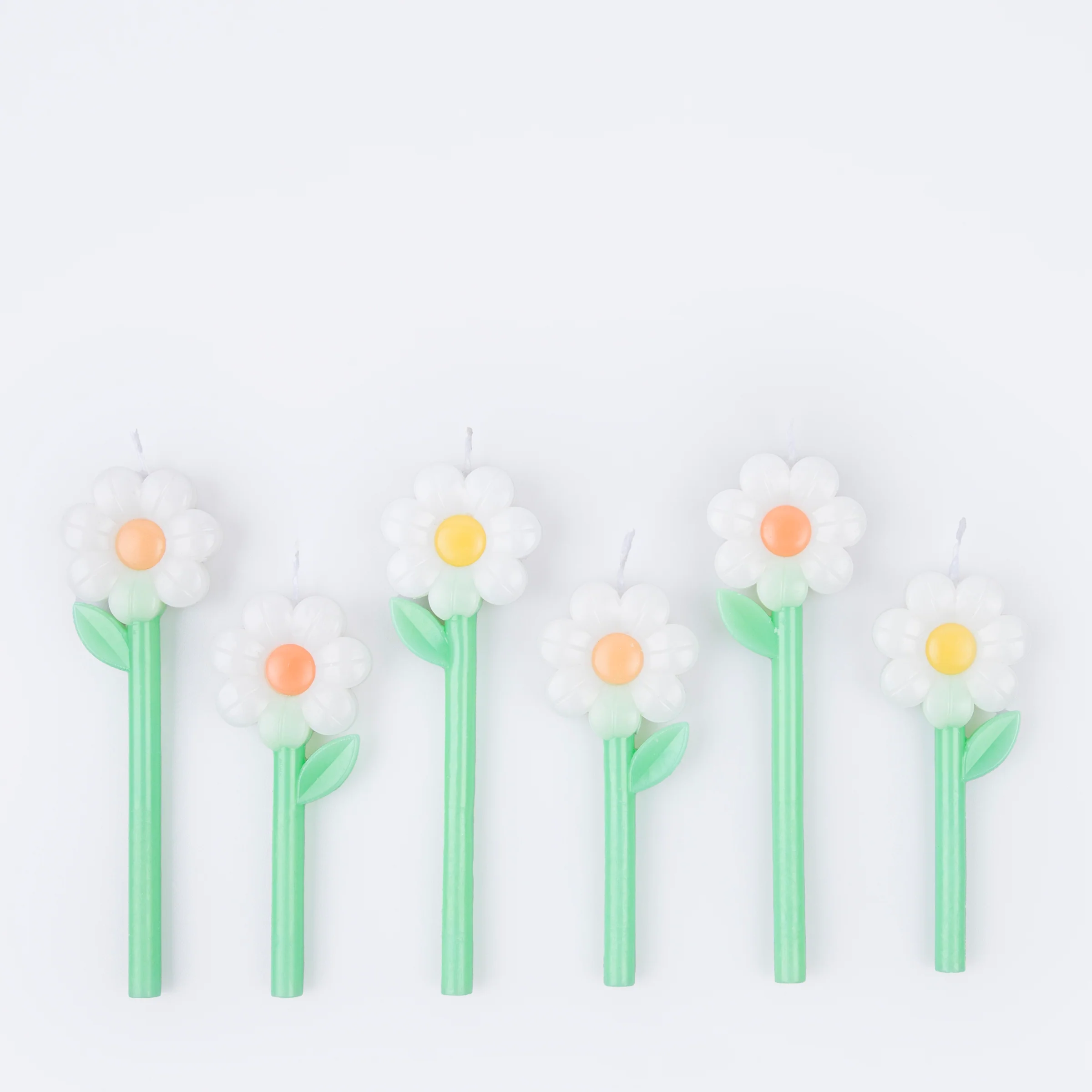 Daisy Candles (x 6) - Image 5
