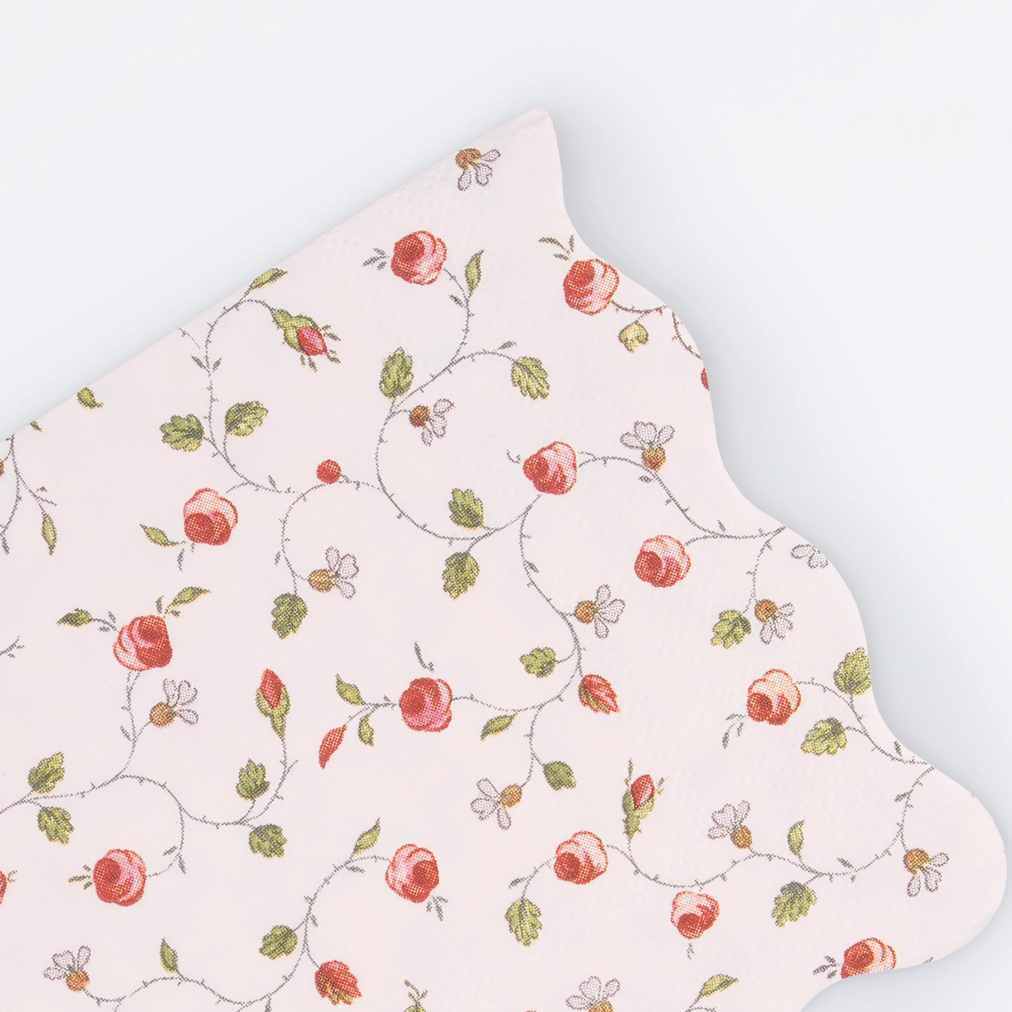 Meri Meri x Ladurée Marie-Antoinette Small Napkins (x 16) - Image 3