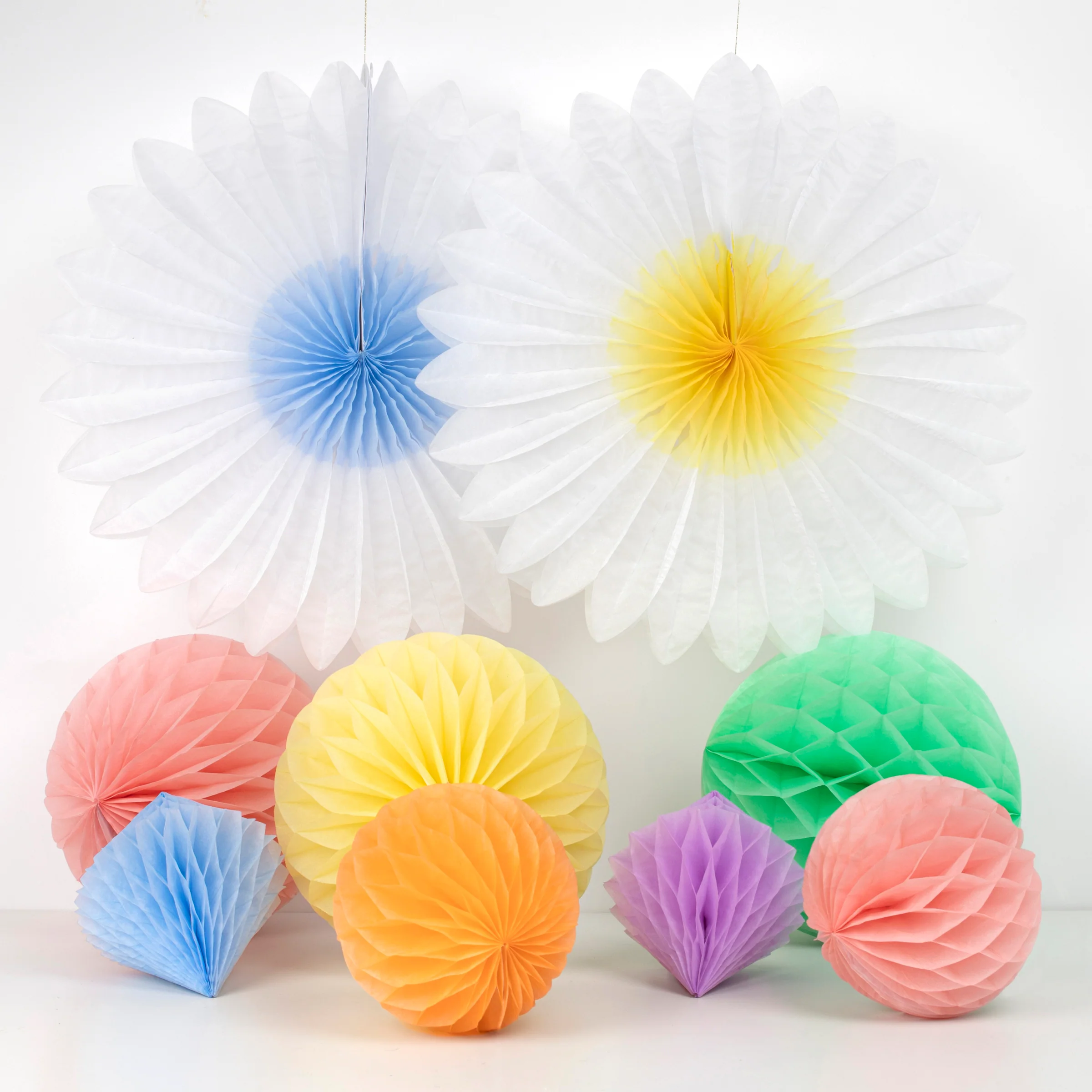 Pastel Honeycomb Decoration Kit (x 16) - Image 3