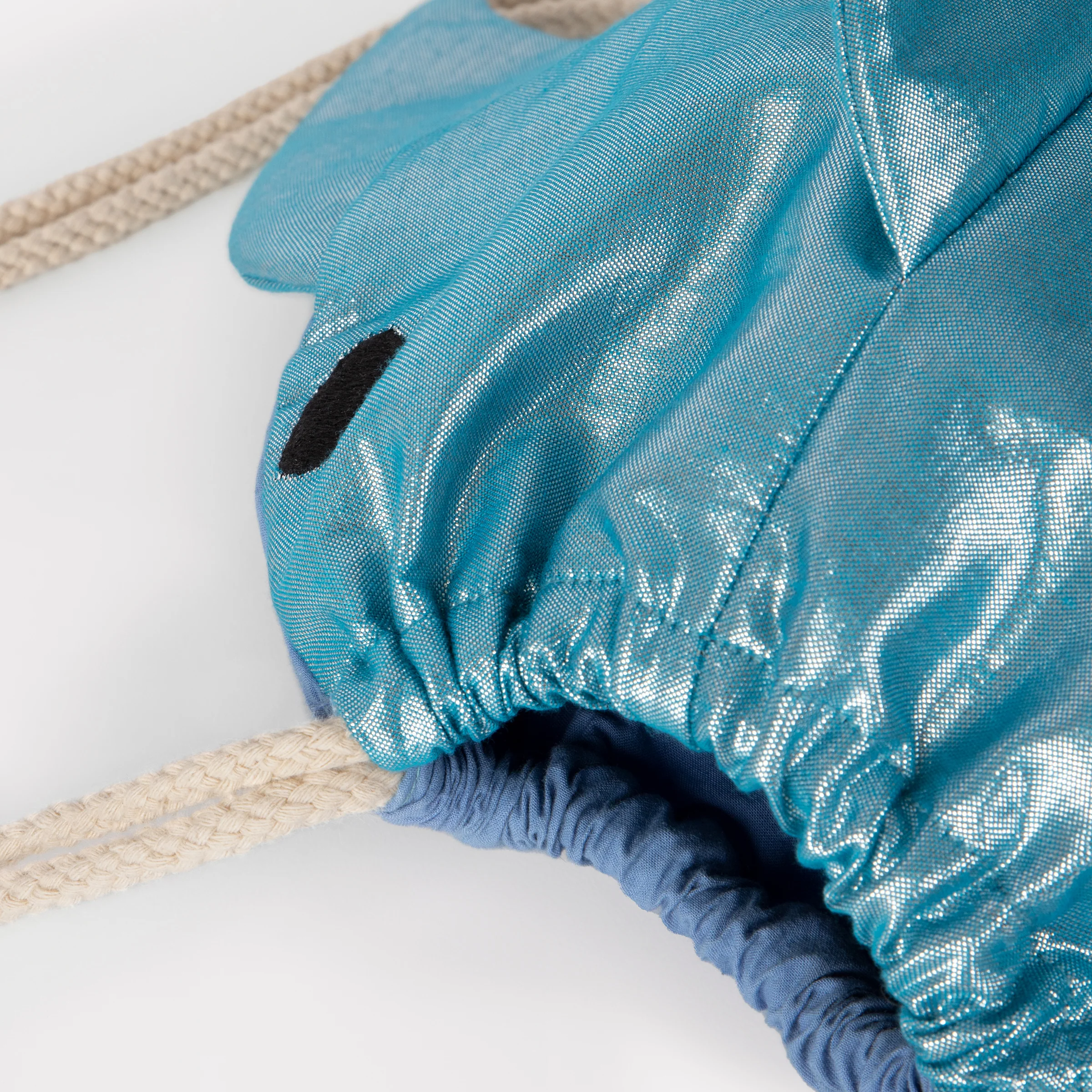 Shark Backpack - Image 5