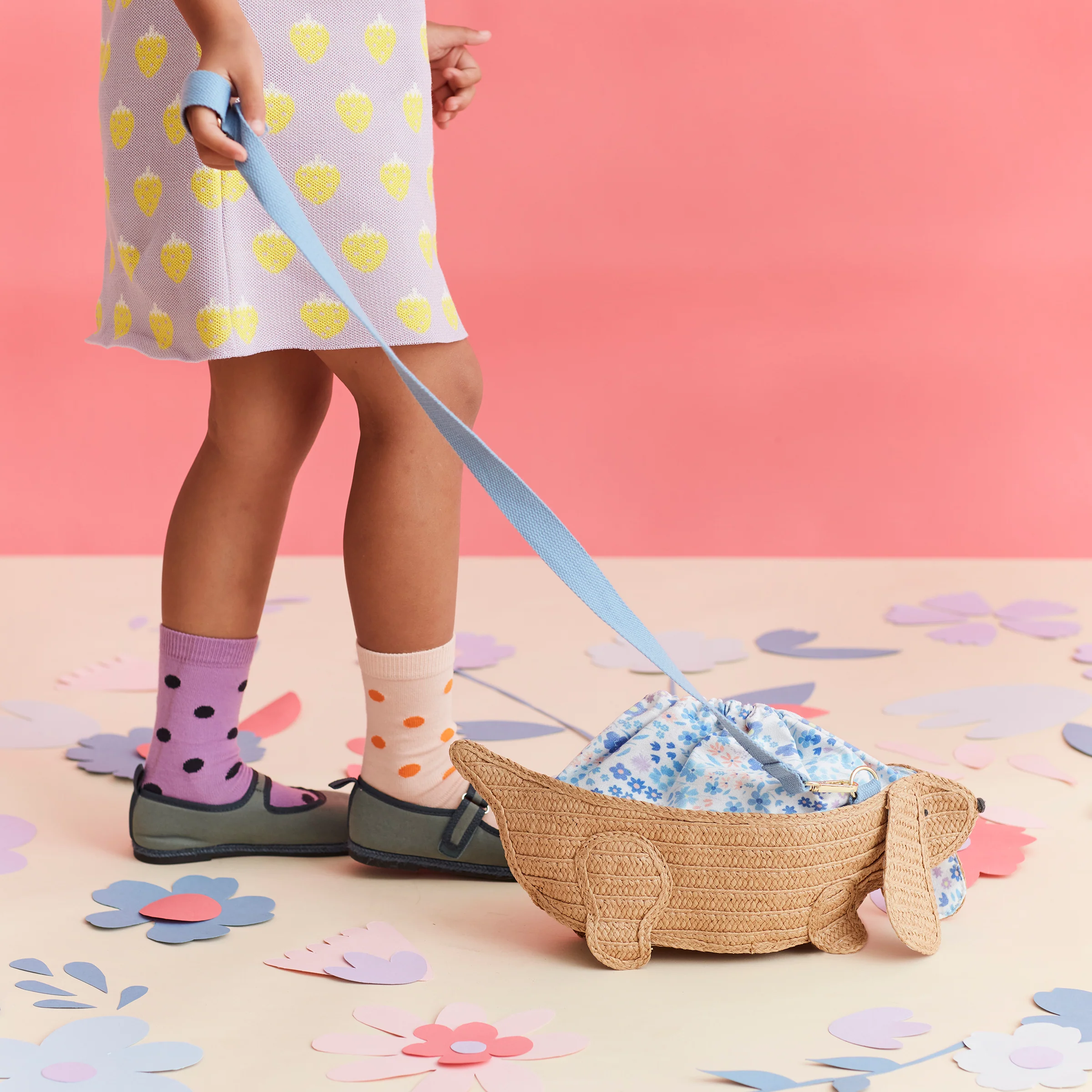 Woven Sausage Dog Bag - Image 3